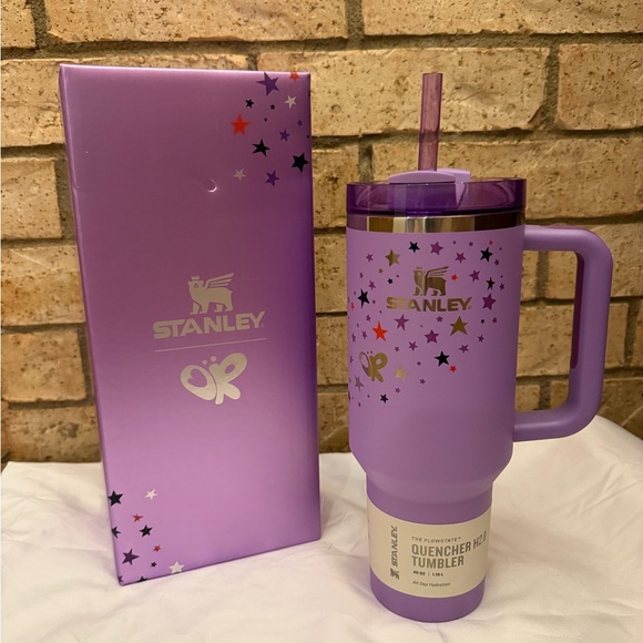 NEW Olivia Rodrigo Stanley - Picture 1 of 3